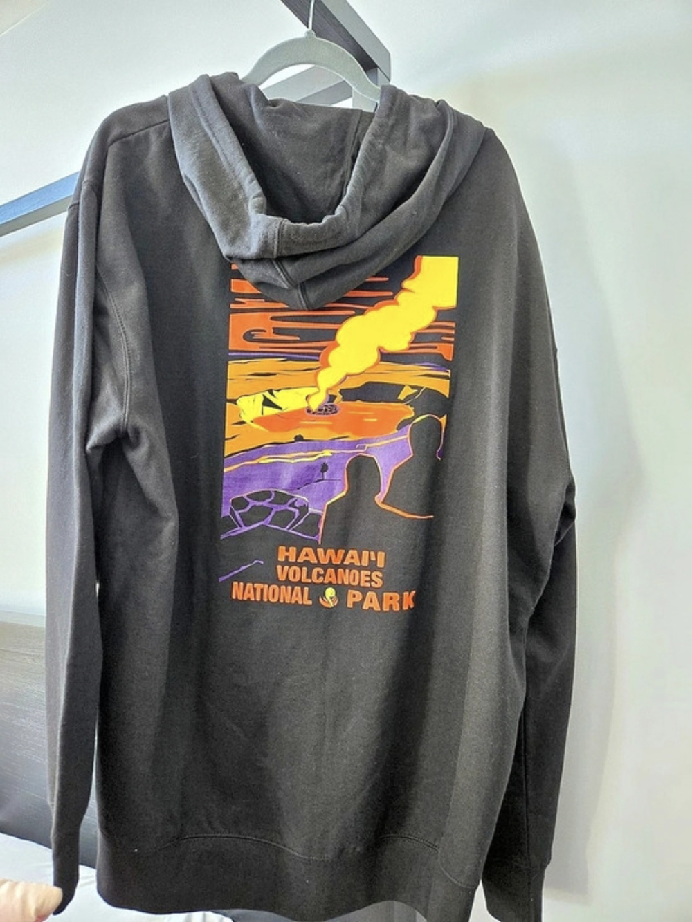 Independent Trading Company Black Zip Hoodie Size XL Like New